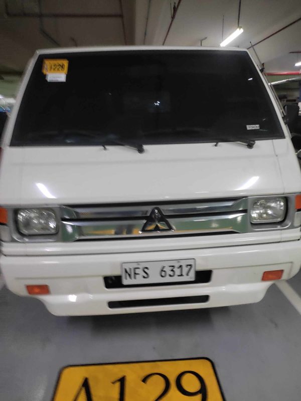 2024 MITSUBISHI L300 C/C WITH FB BODY WITHDUAL A/C