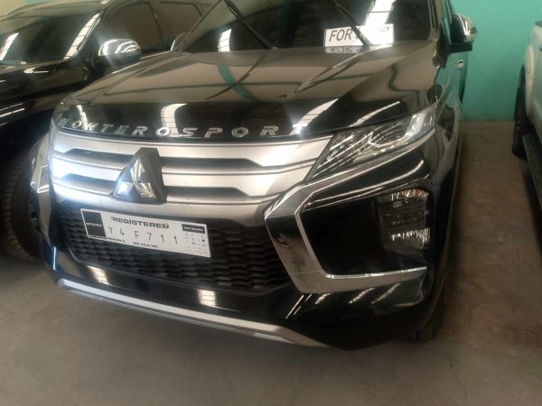 2023 MITSUBISHI MONTERO SPORT GLX 2.4D 2WD MT