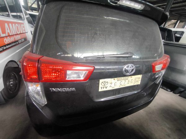 2023 TOYOTA INNOVA 2.8 E M/T - DN-017 - Image 2