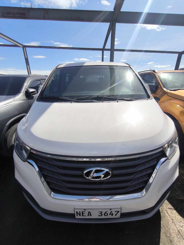 2019 HYUNDAI GRAND STAREX 2.5 CRDi GLS 5AT GOLD AT