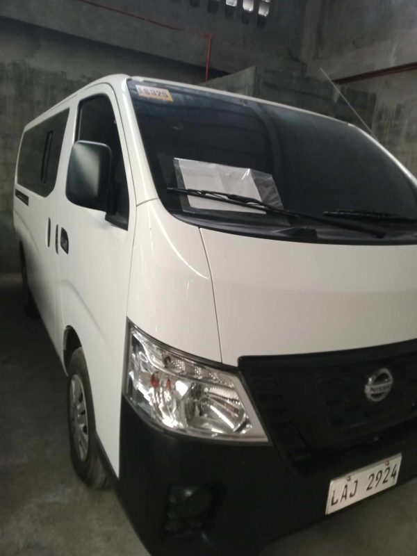 2020 HYUNDAI H100 2.5 CRDI GL SHUTTLE W/FRONT AC MT - Image 4