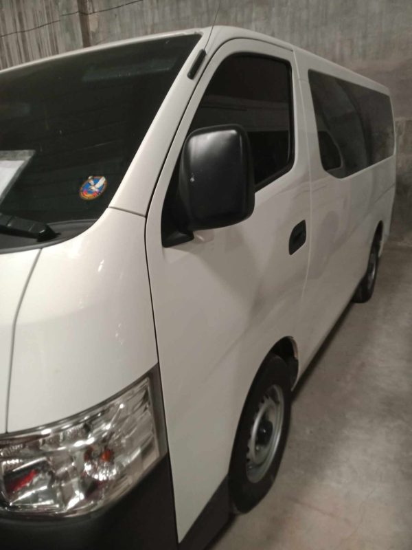 2024 NISSAN URVAN NV350 2.5L 15 STR CRDI - Image 3