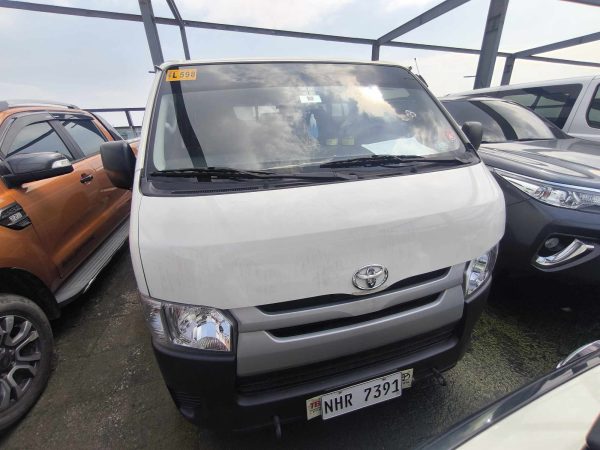 2024 TOYOTA HI-ACE COMMUTER 3.0 MT - ZC-023 - Image 5